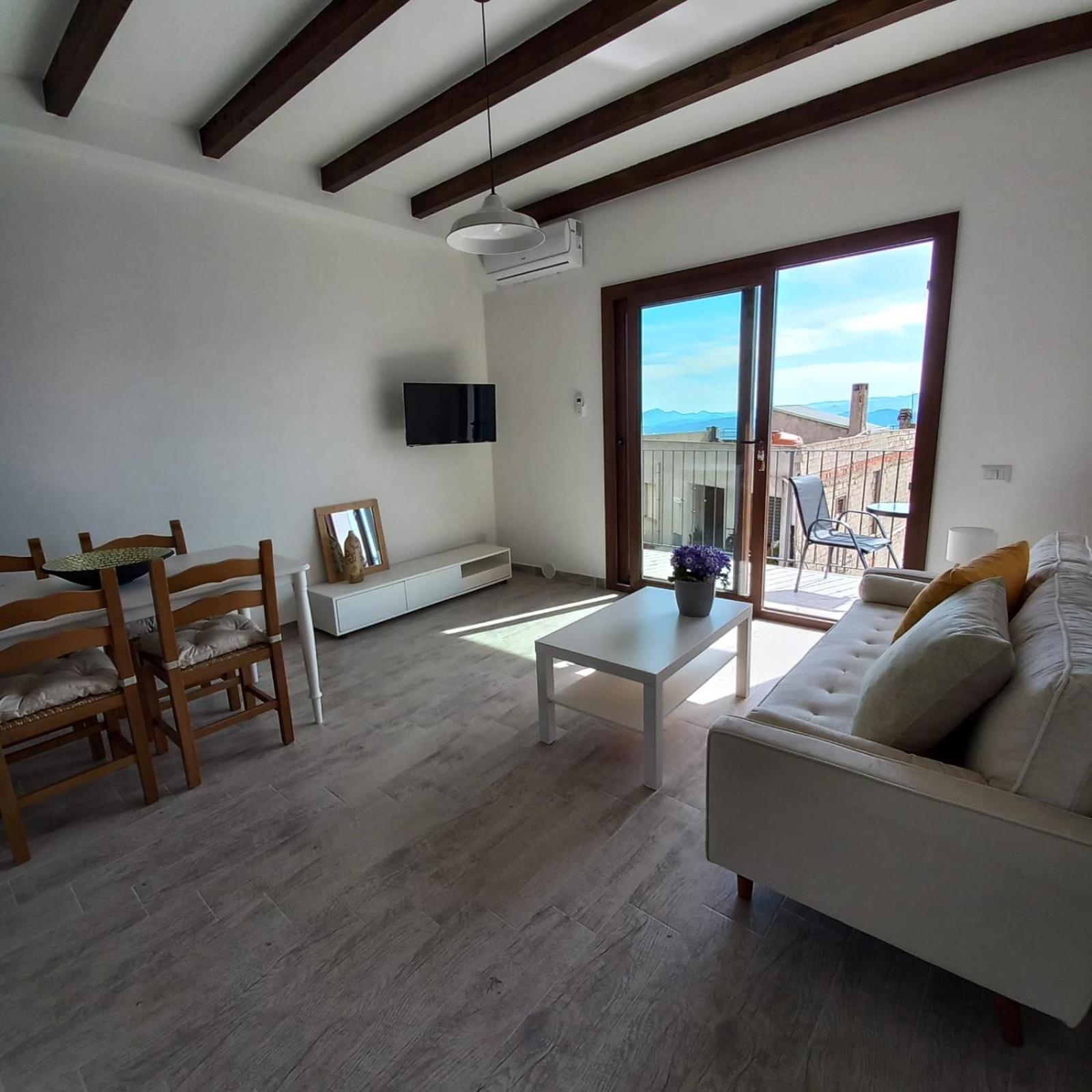 Windwow - Your Flat In Baunei Exterior photo